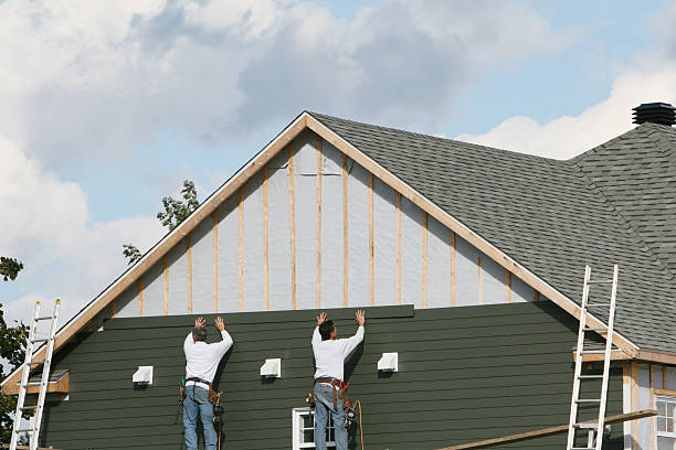 Professional Siding Replacement technician working in Pleasant Hill, OH